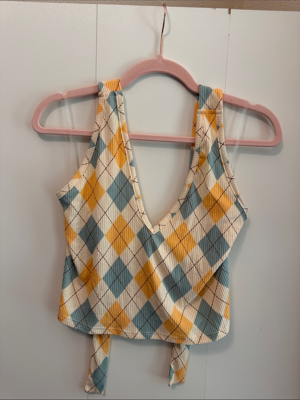 Persaya Argyle V-Neck Cropped Tank Top in Cream, Mustard & Slate Blue
